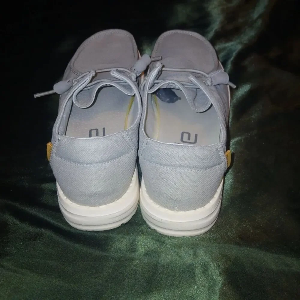 Women's light gray hey dudes size 7
